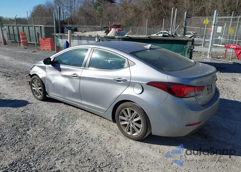 2015 Hyundai Elantra Se z USA, uszkodzony, nr VIN 5NPDH4AE4FH614525